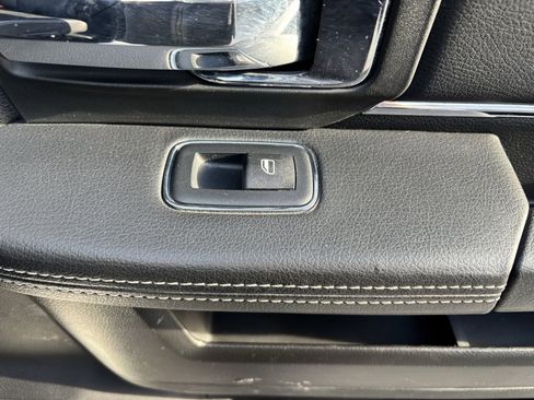 Used 2018 RAM 2500 Laramie w/ Protection Group image 28