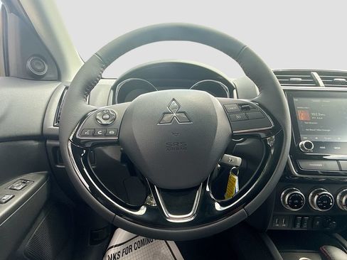 New 2026 Mitsubishi Outlander Sport LE AWD/4WD image 11