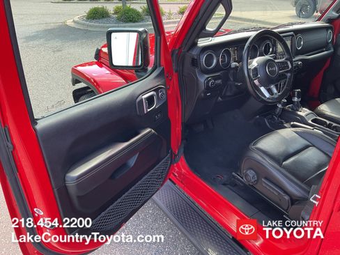 Used 2021 Jeep Gladiator Overland w/ Uconnect 4C Nav & Sound Group AWD/4WD image 36