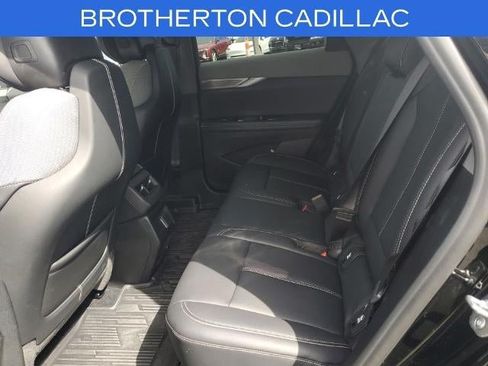 Used 2026 Cadillac Optiq Sport 1 AWD/4WD image 16
