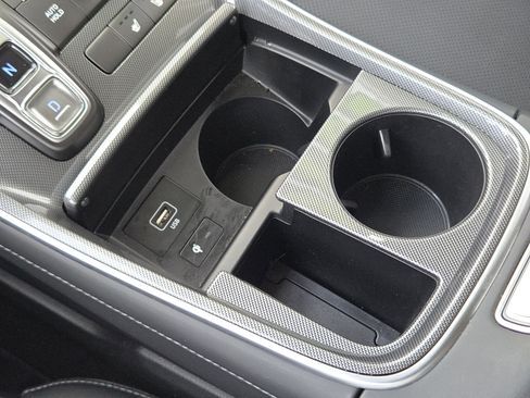 Used 2023 Hyundai Santa Fe SEL w/ Premium Package image 21