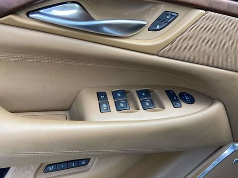 Used 2017 Cadillac Escalade Platinum AWD/4WD image 15