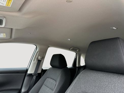 Certified 2026 Honda HR-V LX image 19
