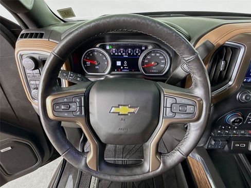 Used 2020 Chevrolet Silverado 1500 High Country AWD/4WD image 13