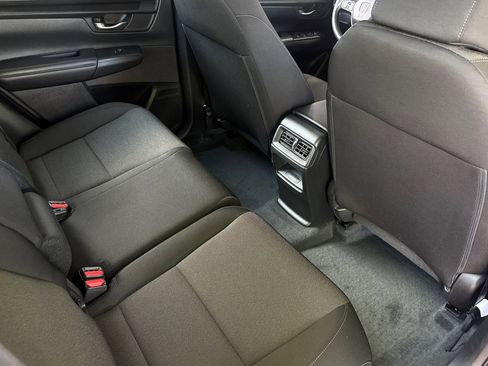 Used 2023 Honda CR-V LX image 30