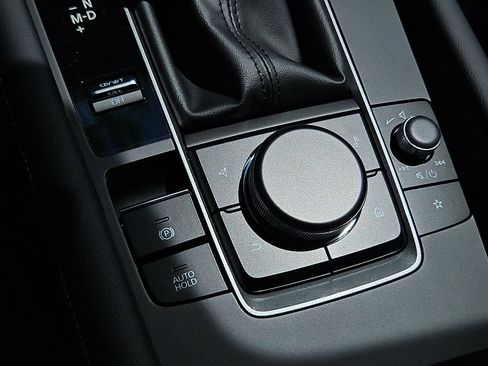 New 2026 MAZDA MAZDA3 2.5 S Sedan w/ Preferred Pkg FWD image 19