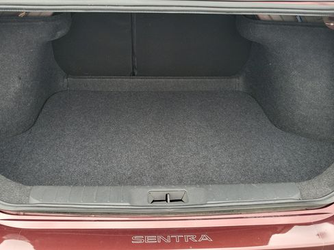 Used 2022 Nissan Sentra SV w/ All-Weather Package FWD image 10
