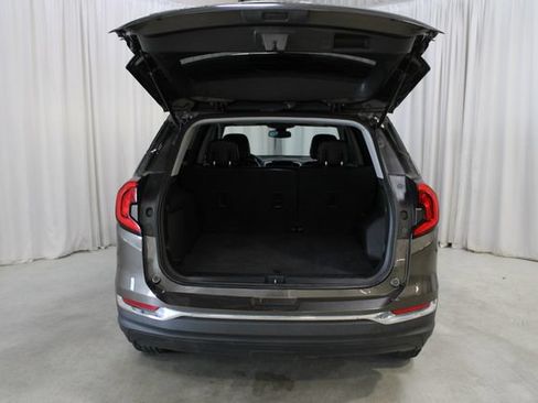 Used 2020 GMC Terrain SLT FWD image 32
