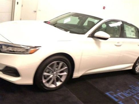 Used 2021 Honda Accord LX image 4
