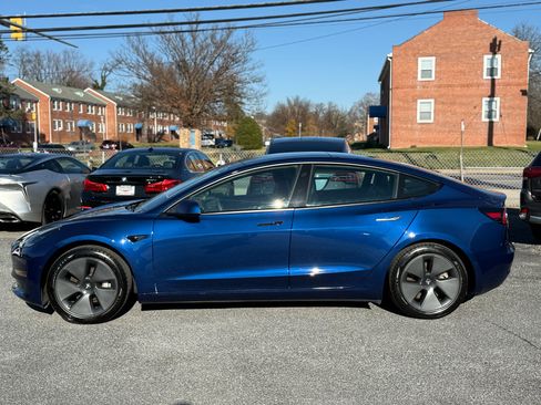 Used 2021 Tesla Model 3 Standard Range Plus image 9