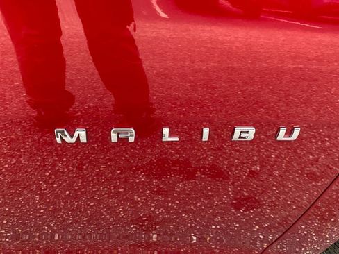 Used 2024 Chevrolet Malibu LT image 16