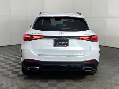 New 2026 Mercedes-Benz GLC 300 4MATIC image 9
