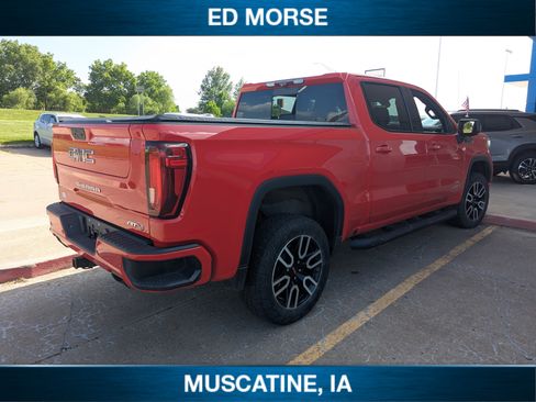 Used 2021 GMC Sierra 1500 AT4 w/ AT4 Value Package AWD/4WD image 6