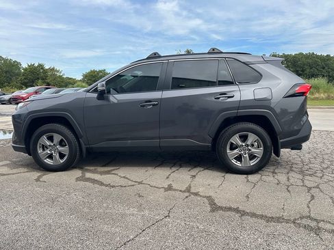 Used 2024 Toyota RAV4 XLE w/ Convenience Package FWD image 8