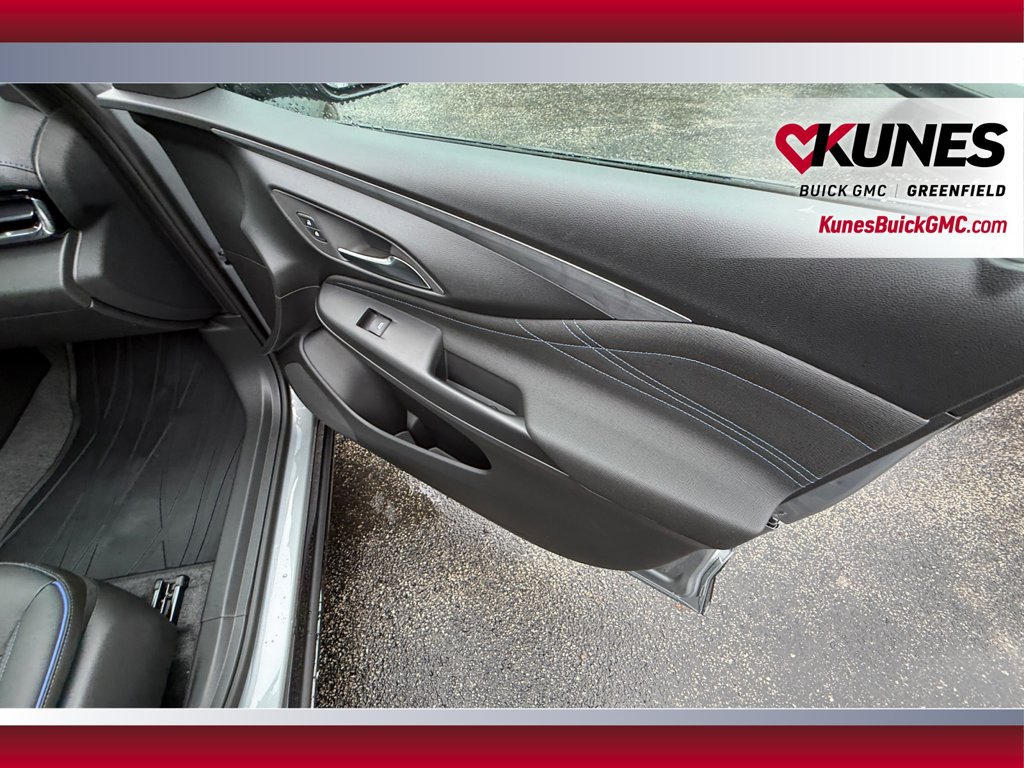 New 2026 Buick Envista Sport Touring w/ Convenience I Package FWD image 36