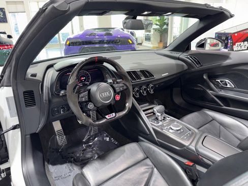 Used 2020 Audi R8 V10 w/ 20" Wheel Package image 53