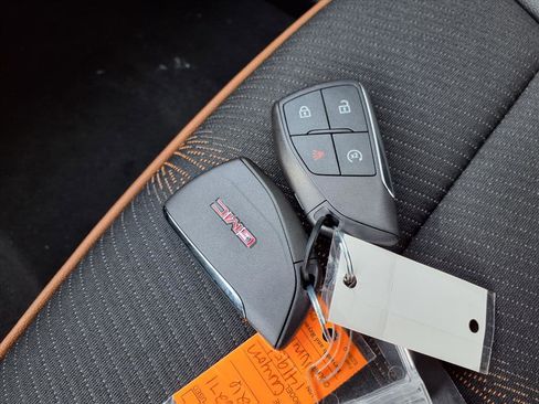 New 2026 GMC Canyon AT4 image 11