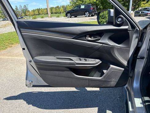 Used 2018 Honda Civic Sport Touring image 19