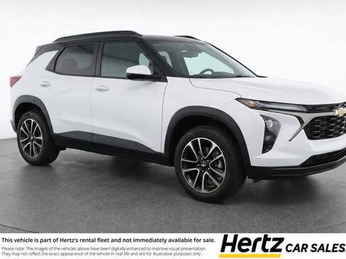 Used 2025 Chevrolet TrailBlazer LT image 1