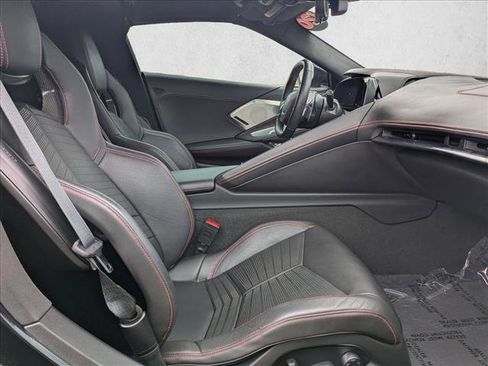 Used 2020 Chevrolet Corvette Stingray Premium Cpe w/ 3LT Preferred Equipment Group image 18