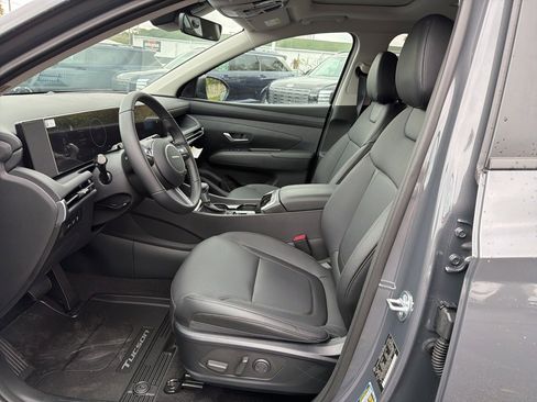 New 2025 Hyundai Tucson SEL image 12