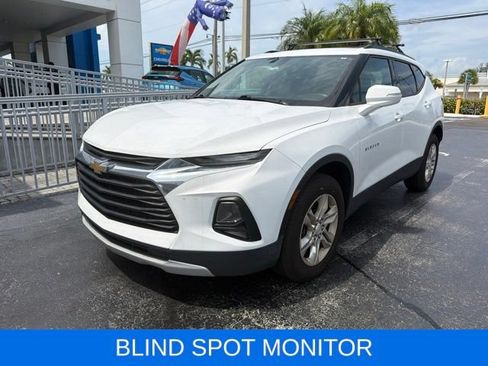 Used 2020 Chevrolet Blazer LT FWD image 3
