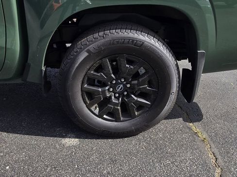 New 2026 Nissan Frontier SV w/ Tow Package RWD image 10