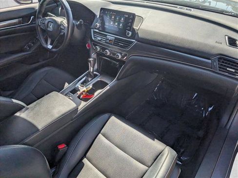 Used 2018 Honda Accord Sport image 19