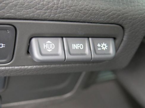 Used 2021 GMC Yukon Denali image 14