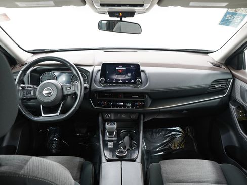 Used 2022 Nissan Rogue S AWD/4WD image 15