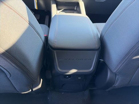 New 2026 Ford Explorer Active image 13