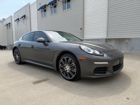 Used 2016 Porsche Panamera Edition w/ Premium Package Plus RWD image 1