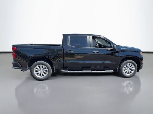 Used 2024 Chevrolet Silverado 1500 Custom RWD image 4