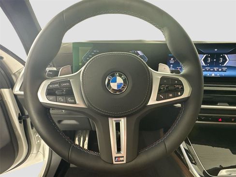 New 2026 BMW X7 M60i image 11