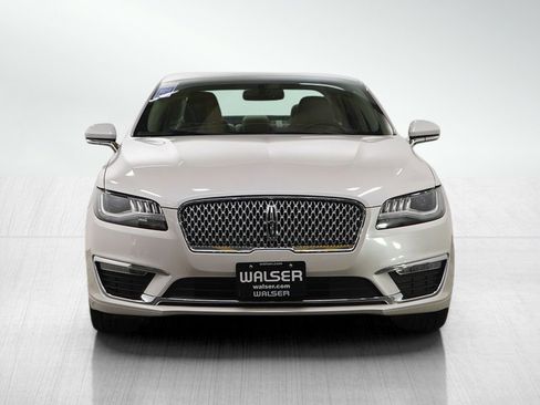Used 2018 Lincoln MKZ Premiere image 8