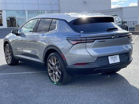 New 2026 Chevrolet Equinox EV LT w/ LPO, Tech Bronze Package image 5