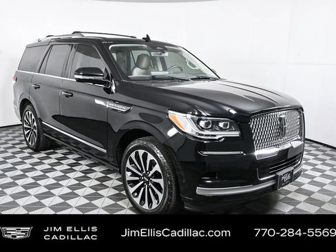 Used 2022 Lincoln Navigator Reserve image 26