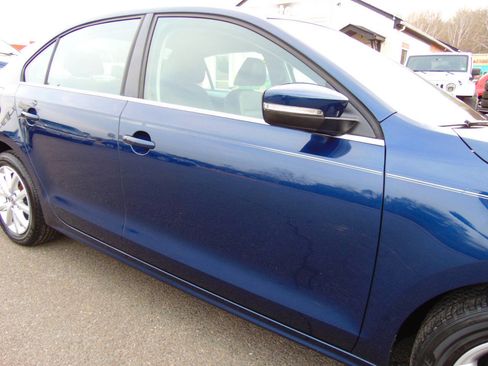 Used 2014 Volkswagen Jetta SE image 37