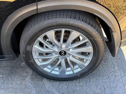 Used 2025 INFINITI QX50 Luxe image 5