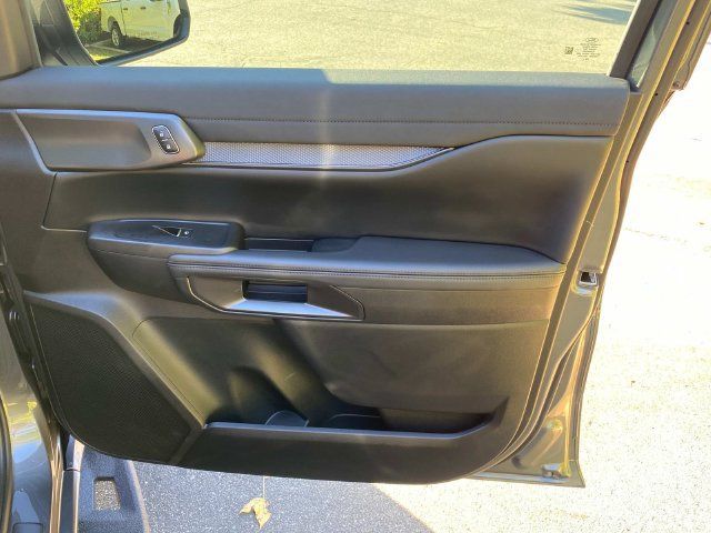 Used 2025 Ford Ranger Raptor AWD/4WD image 38