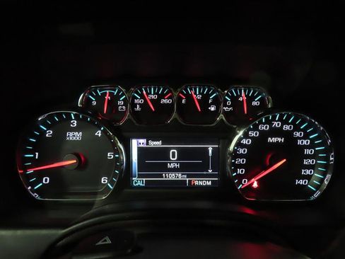 Used 2015 Chevrolet Suburban LTZ image 20