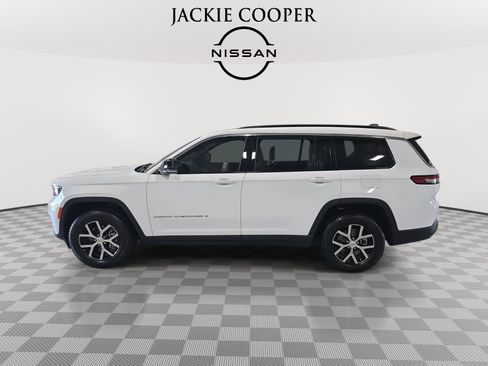 Used 2024 Jeep Grand Cherokee L Limited w/ Trailer Tow Package image 8