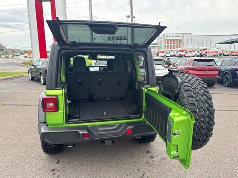 Used 2026 Jeep Wrangler Unlimited Sport AWD/4WD image 19