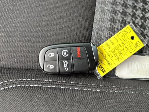 Used 2023 Dodge Charger SXT w/ Blacktop Package image 26