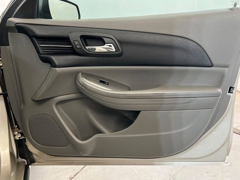 Used 2014 Chevrolet Malibu LS FWD image 23