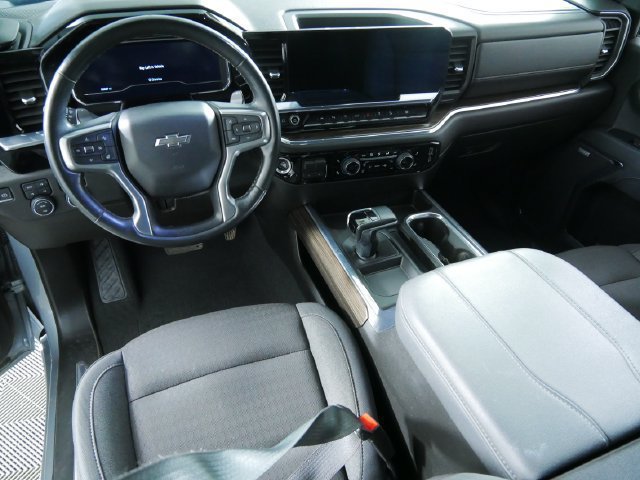 Used 2024 Chevrolet Silverado 1500 RST w/ All Star Edition Plus AWD/4WD image 4