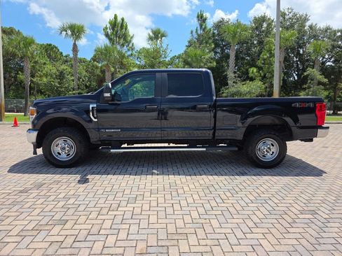 Used 2022 Ford F250 XL w/ Power Equipment Group AWD/4WD image 8