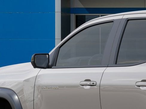 New 2026 Chevrolet Colorado ZR2 w/ Technology Package AWD/4WD image 12