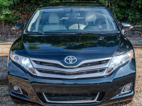 Used 2015 Toyota Venza XLE w/ XLE Premium Package FWD image 8
