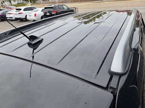 Used 2019 Ford Explorer XLT w/ Equipment Group 202A image 29